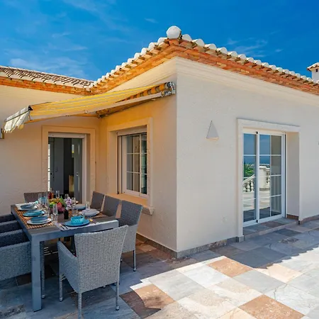 Villa Medussa By Interhome